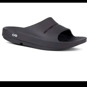 Oofos Womens Black OOahh Slide Sandal 8